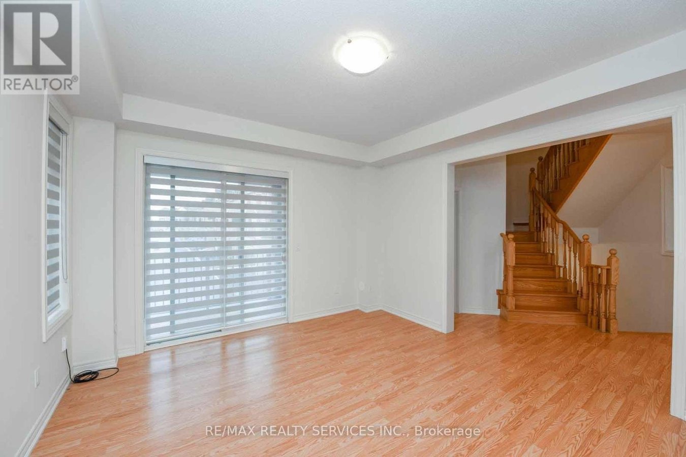 3007 MAX KHAN BOULEVARD - Photo 14
