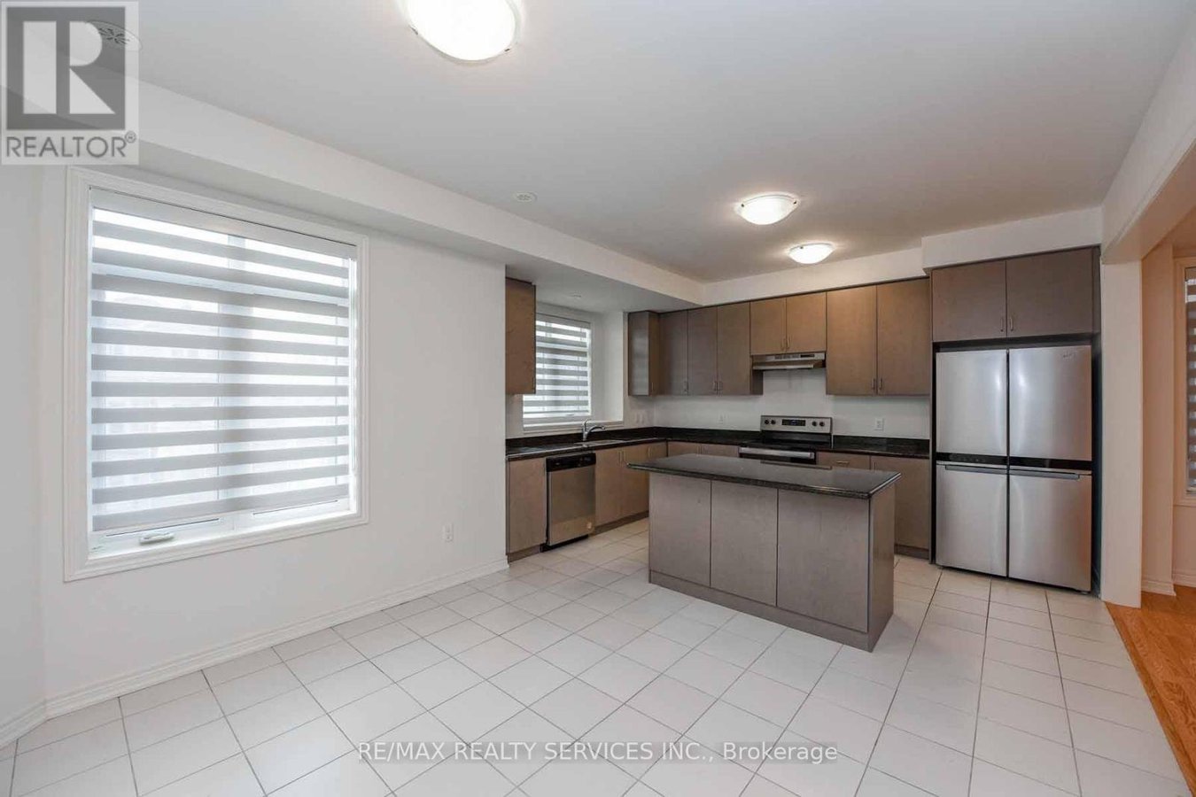 3007 MAX KHAN BOULEVARD - Photo 20