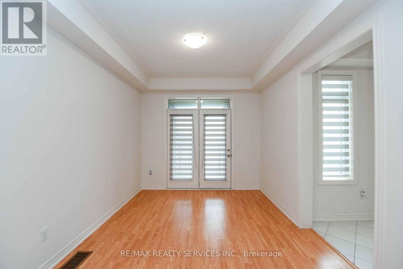 3007 MAX KHAN BOULEVARD - Photo 25