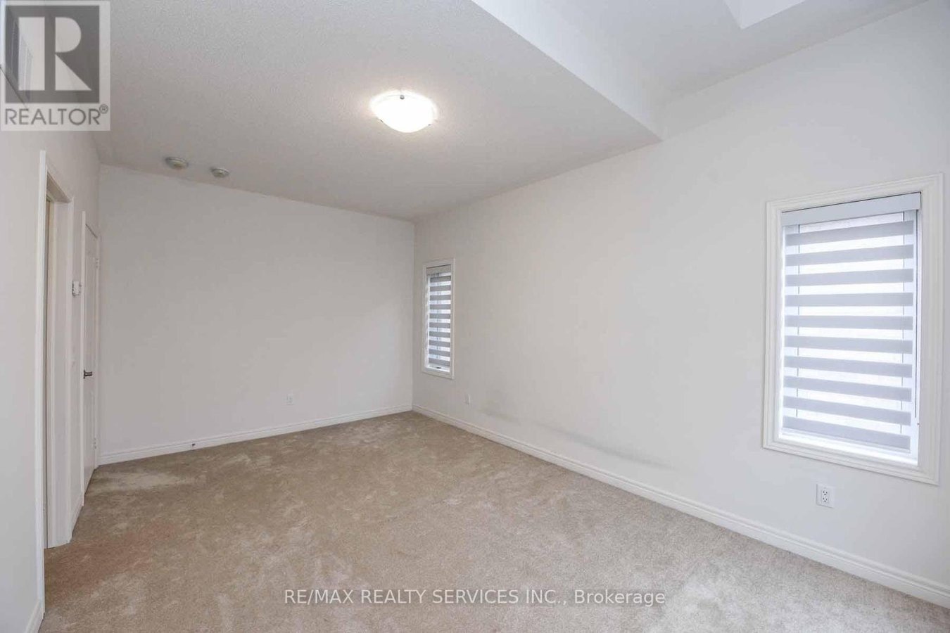 3007 MAX KHAN BOULEVARD - Photo 39