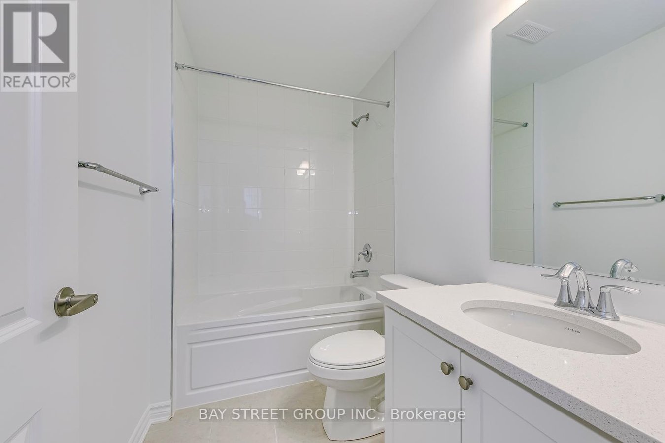 3074 MERRICK ROAD - Photo 7