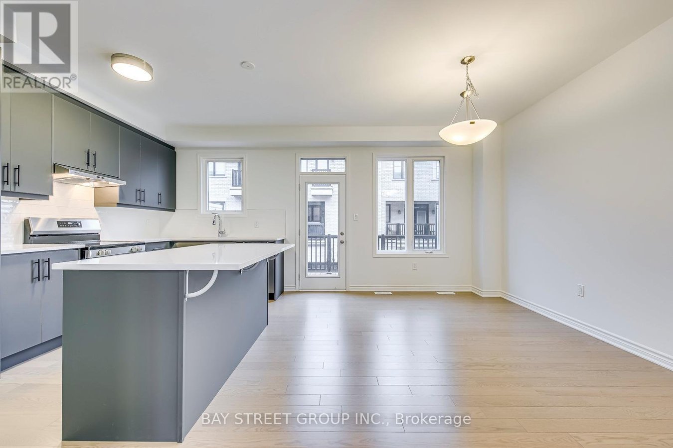 3074 MERRICK ROAD - Photo 11