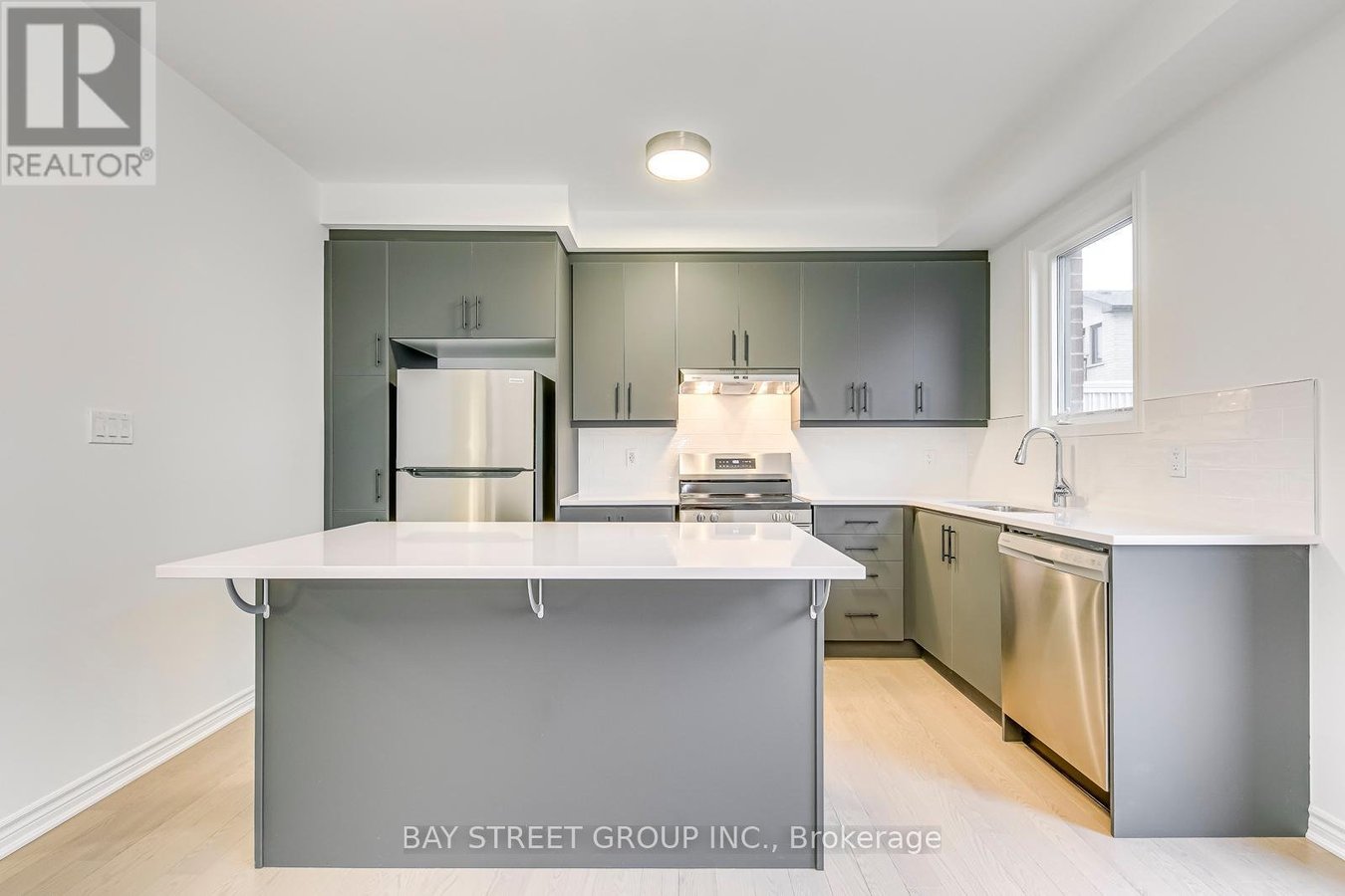 3074 MERRICK ROAD - Photo 12