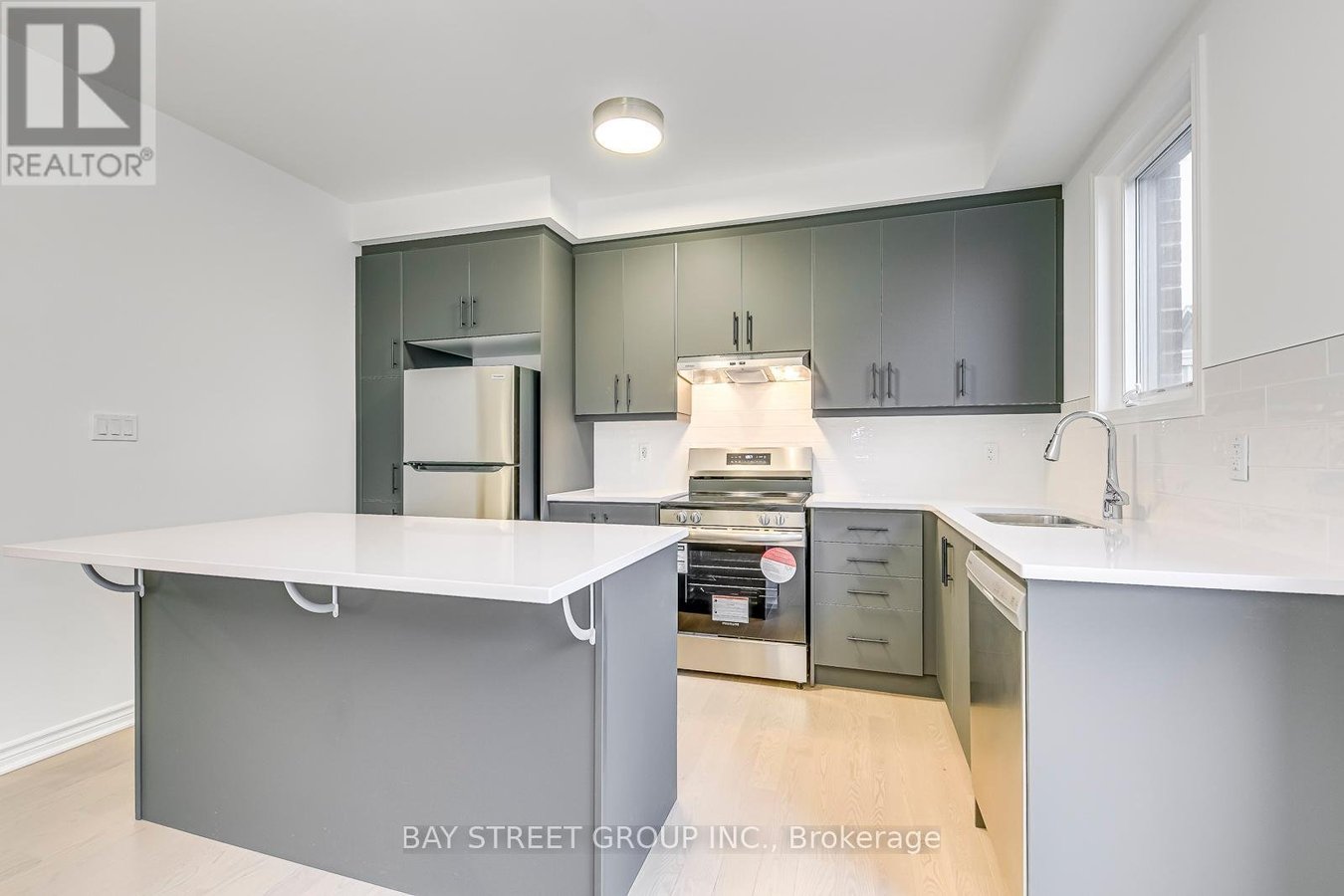 3074 MERRICK ROAD - Photo 13