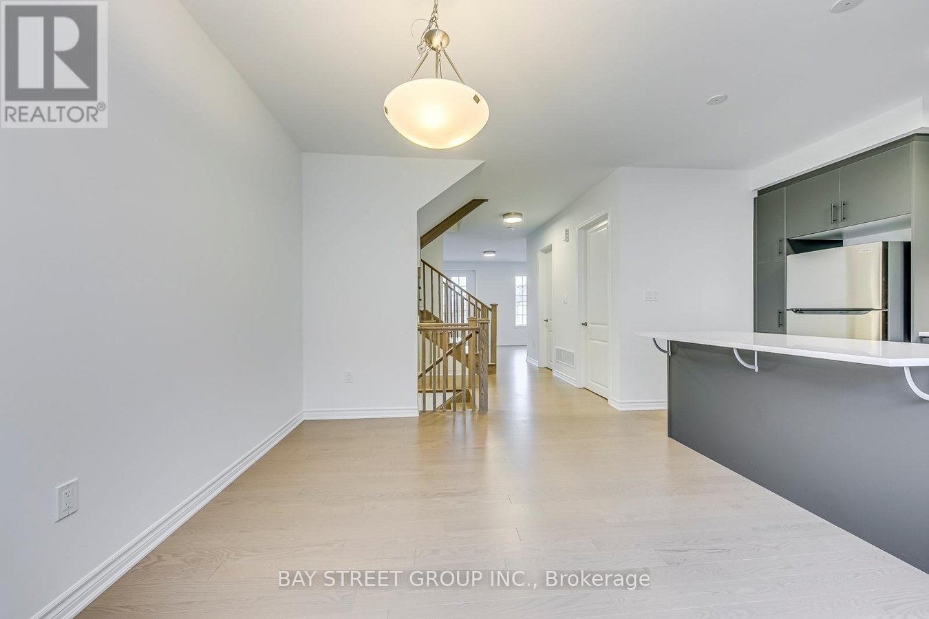 3074 MERRICK ROAD - Photo 17