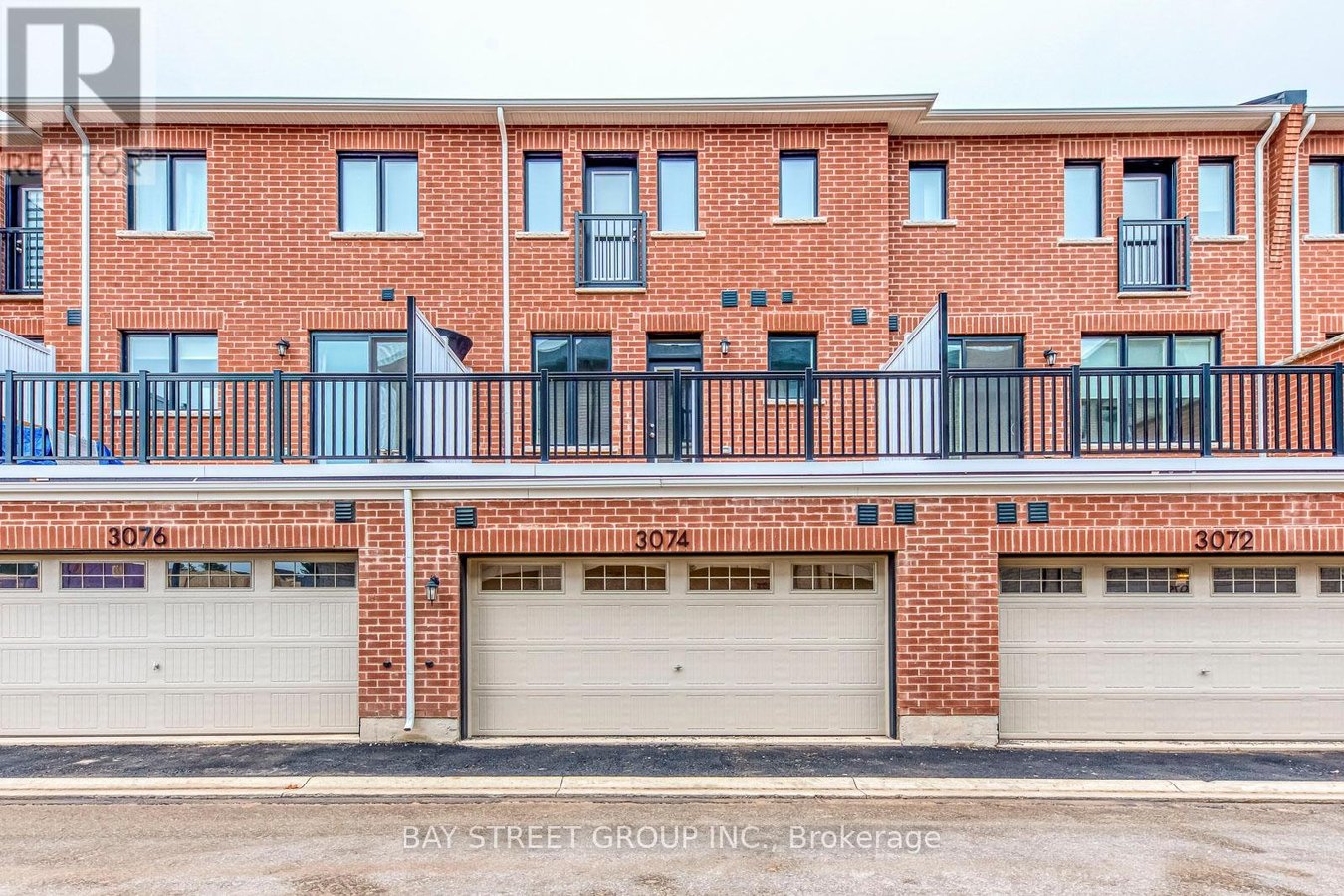 3074 MERRICK ROAD - Photo 39