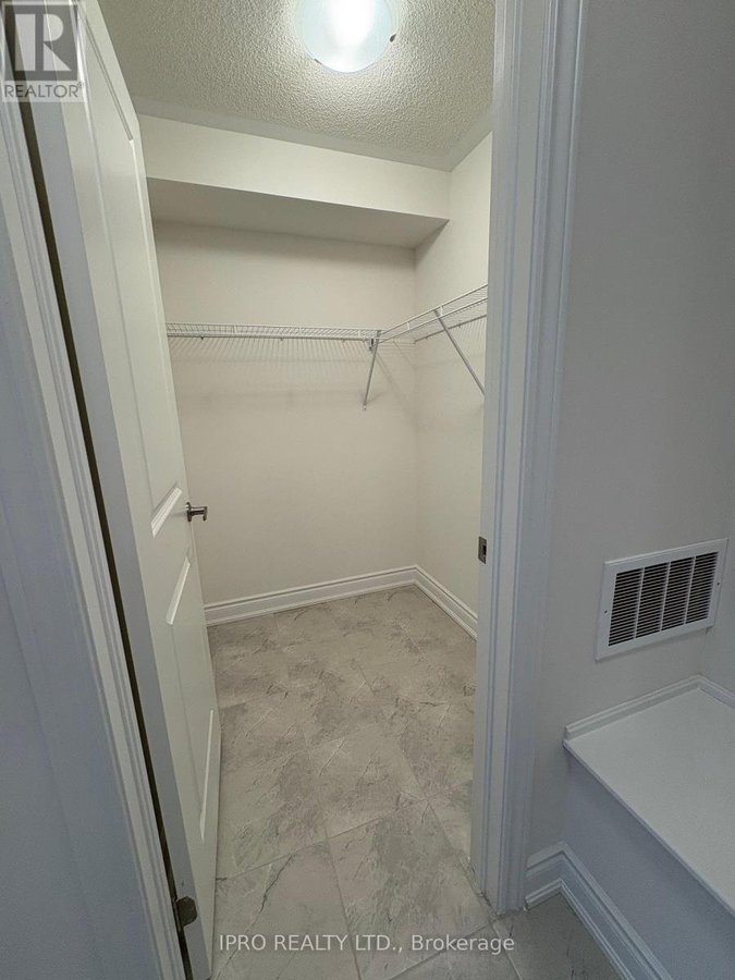 1398 COURTLEIGH TRAIL - Photo 5