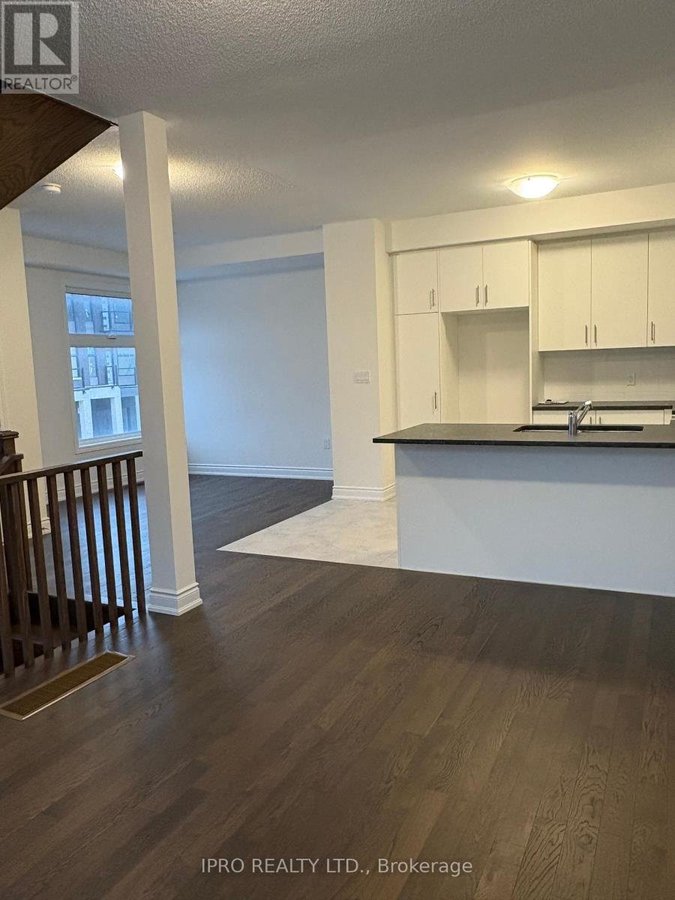 1398 COURTLEIGH TRAIL - Photo 9