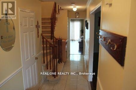 UNIT 2 - 1235 BLACKBURN DRIVE - Photo 2