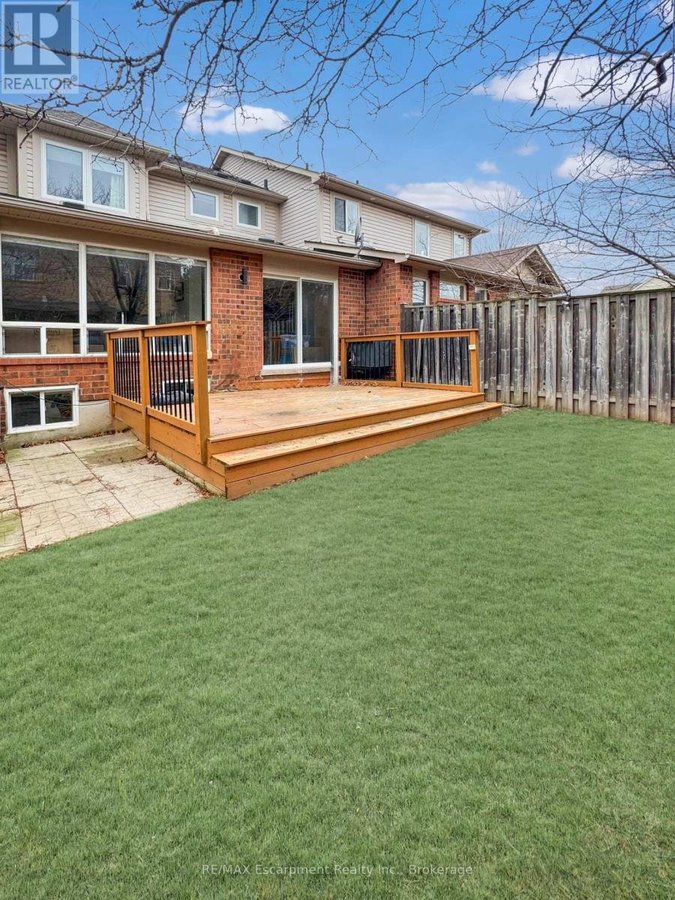 2229 AMBERGLEN COURT - Photo 4