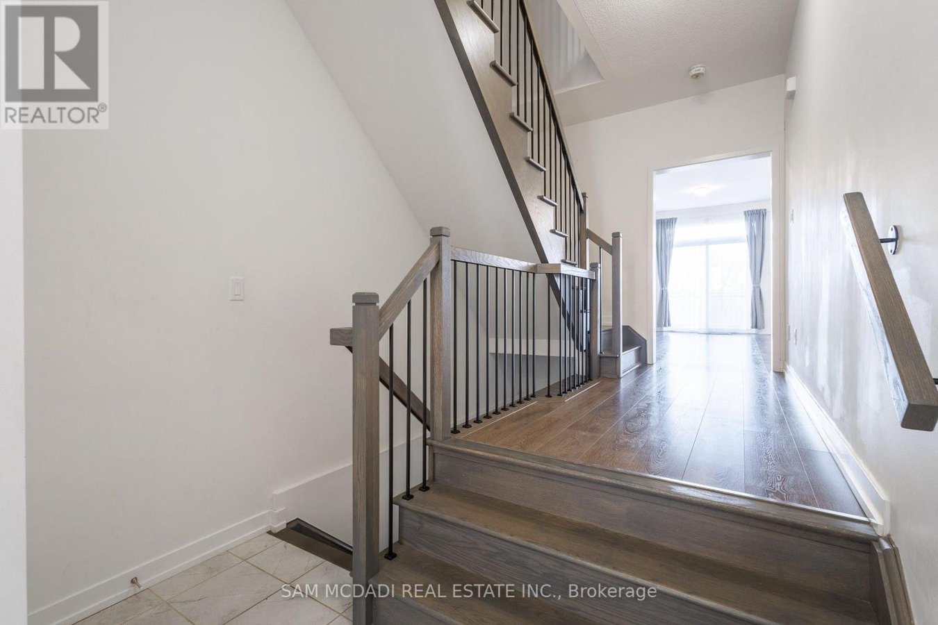207 FOWLEY DRIVE - Photo 5