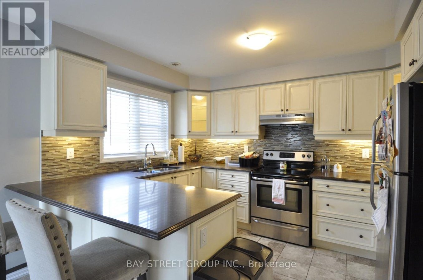 5 - 265 ELLEN DAVIDSON DRIVE - Photo 3