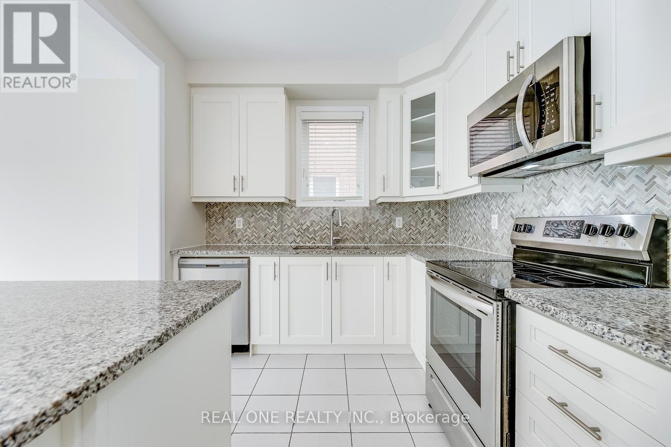3337 VARDON WAY - Photo 12
