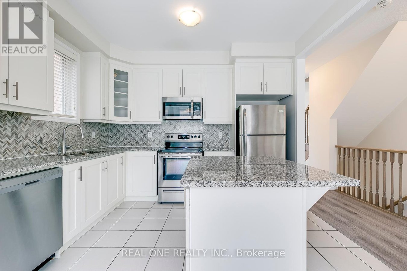 3337 VARDON WAY - Photo 13
