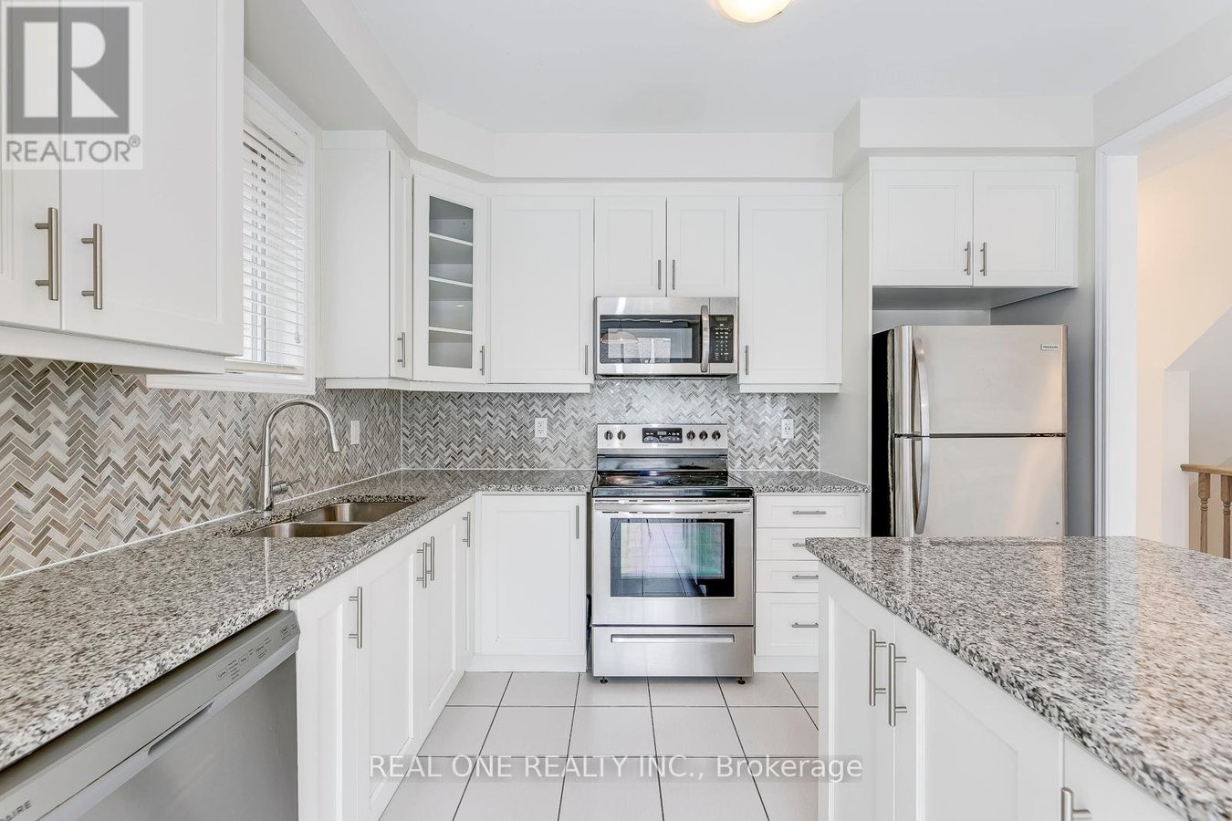 3337 VARDON WAY - Photo 14