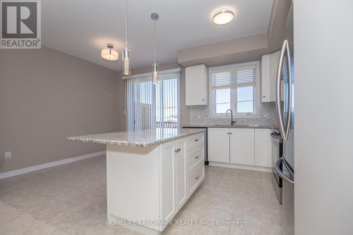 401 HARDWICK COMMON - Photo 4
