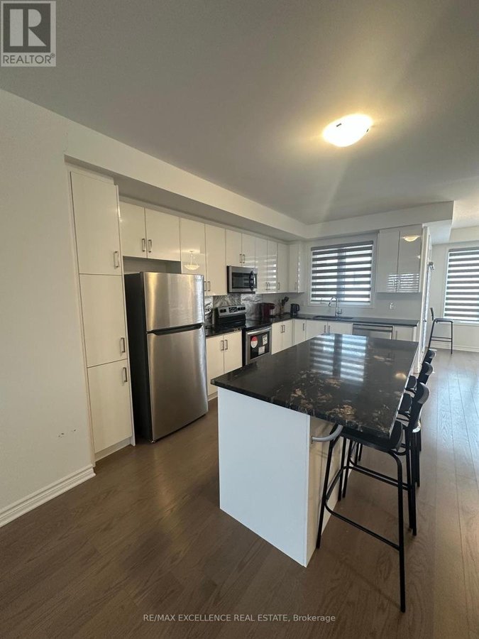 3016 JOHN MCKAY BOULEVARD - Photo 4