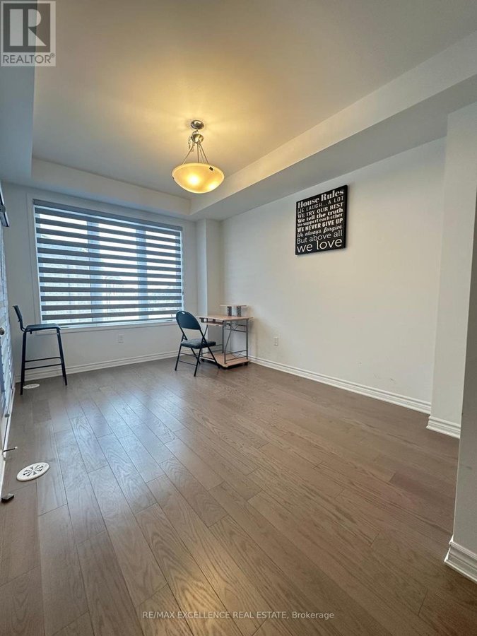 3016 JOHN MCKAY BOULEVARD - Photo 5
