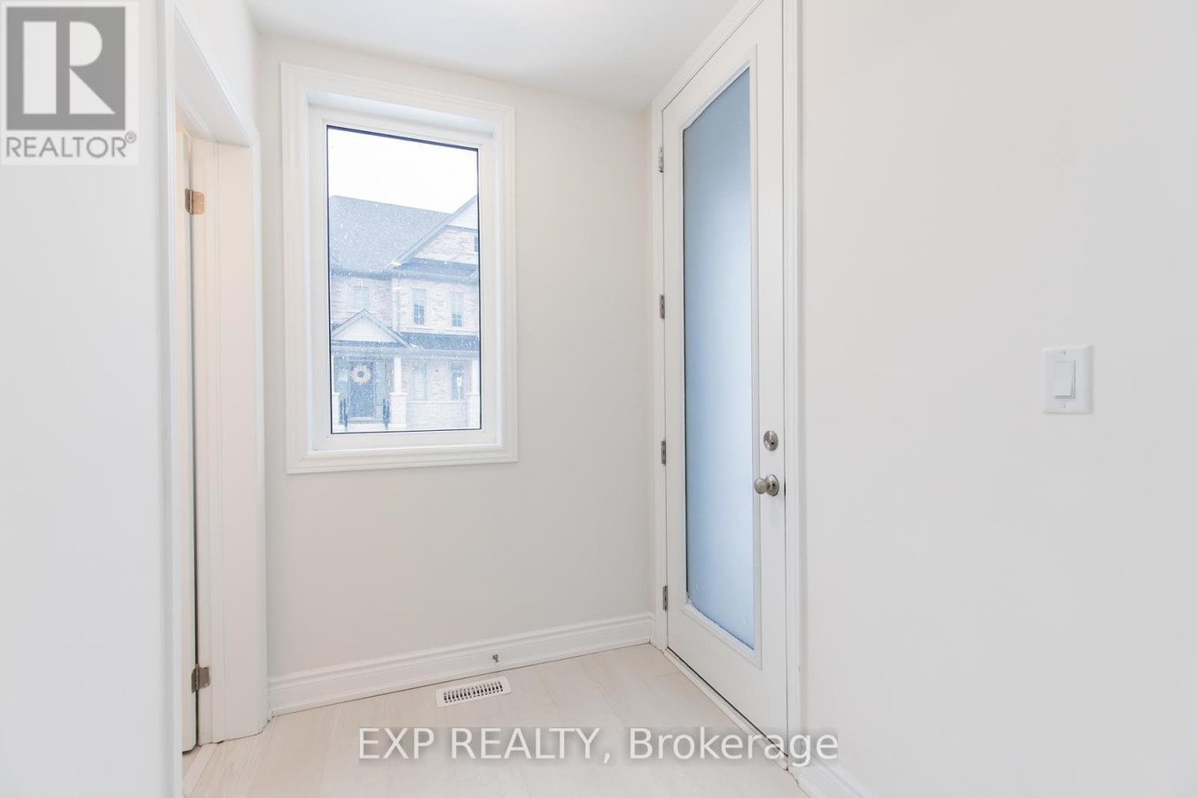 3330 MILLICENT AVENUE - Photo 3