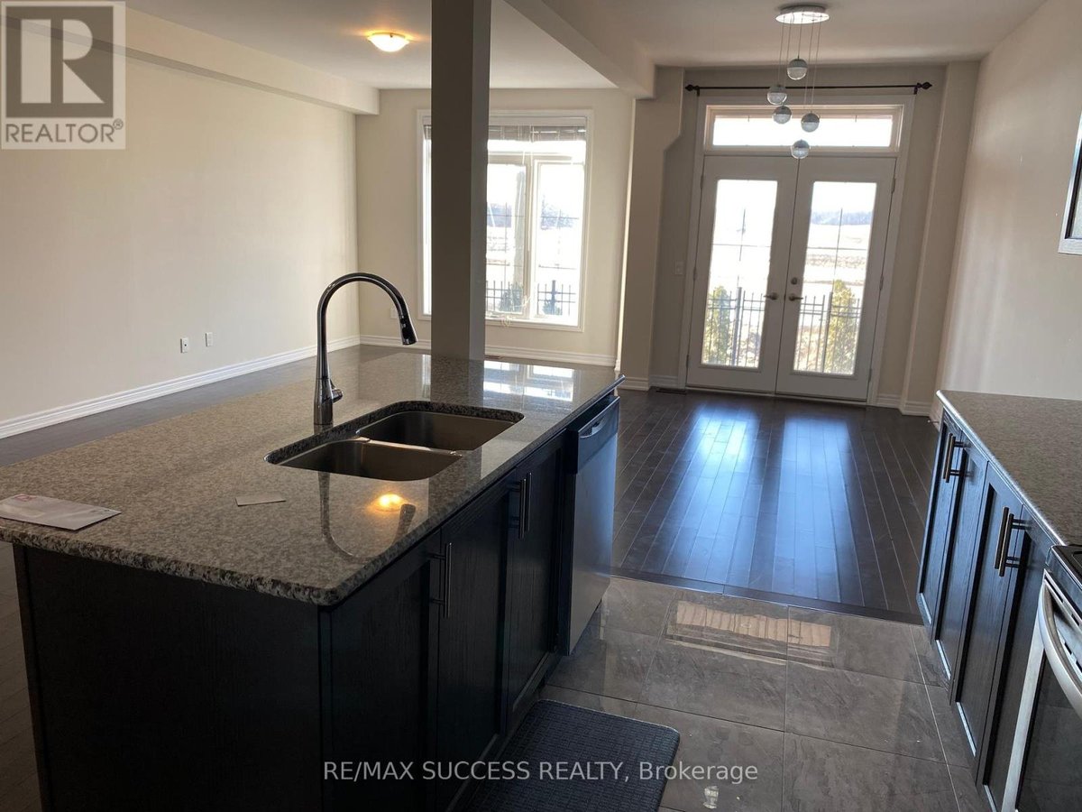 2396 NATASHA CIRCLE - Photo 12