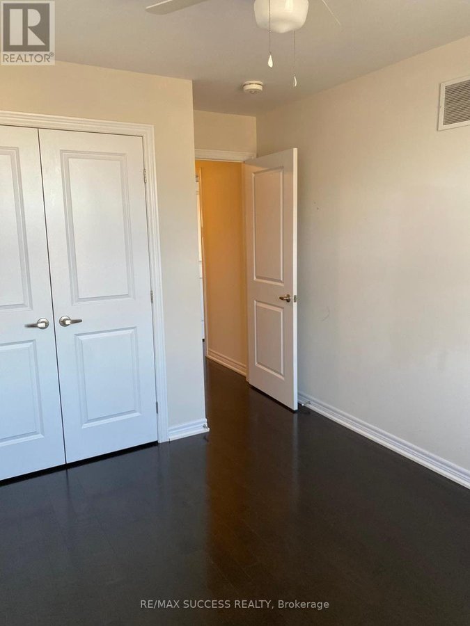2396 NATASHA CIRCLE - Photo 17