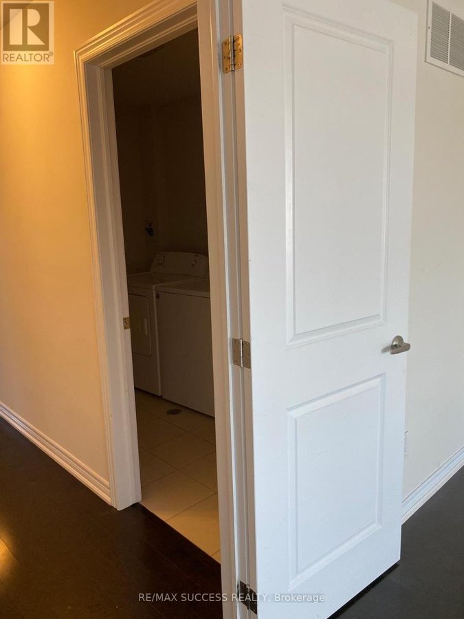 2396 NATASHA CIRCLE - Photo 36