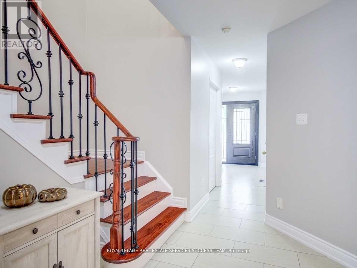 1164 TREETOP TERRACE - Photo 6