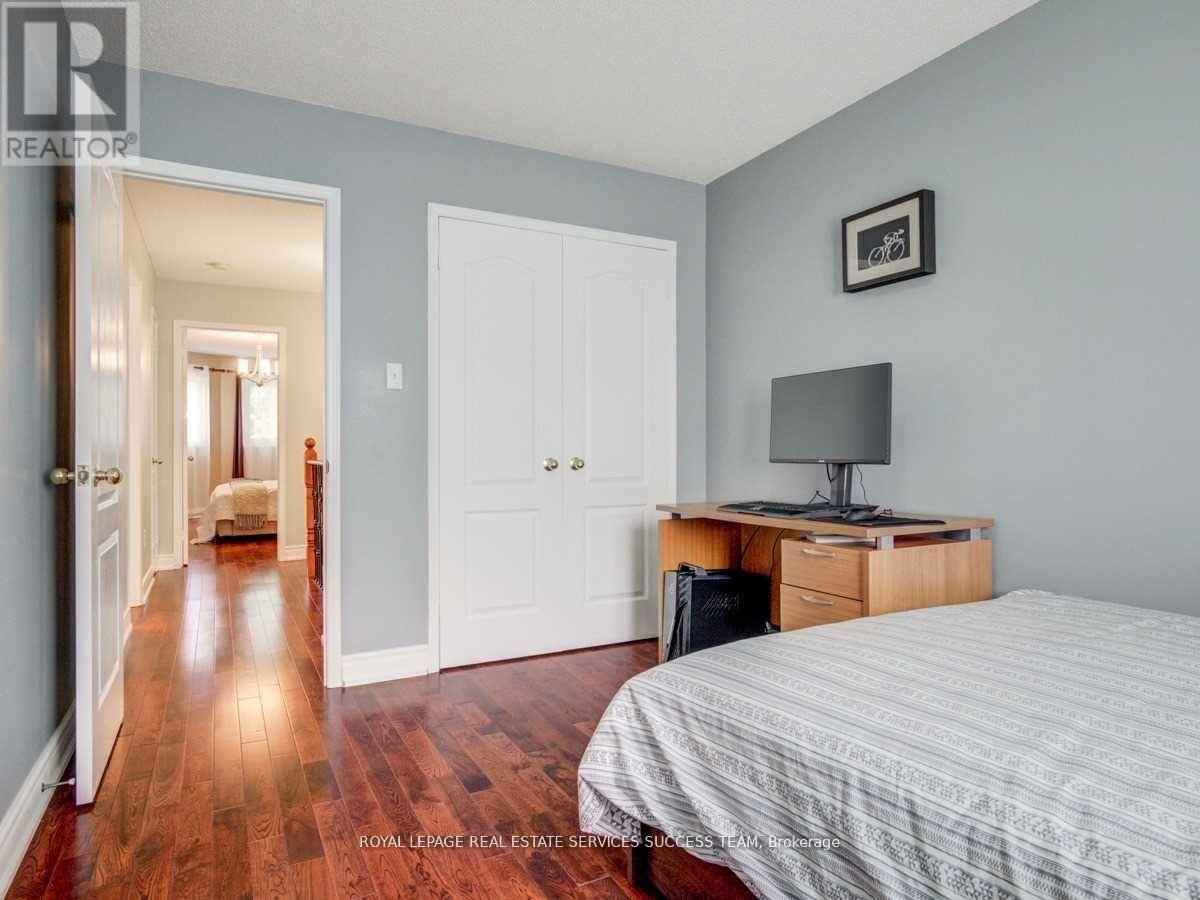 1164 TREETOP TERRACE - Photo 20