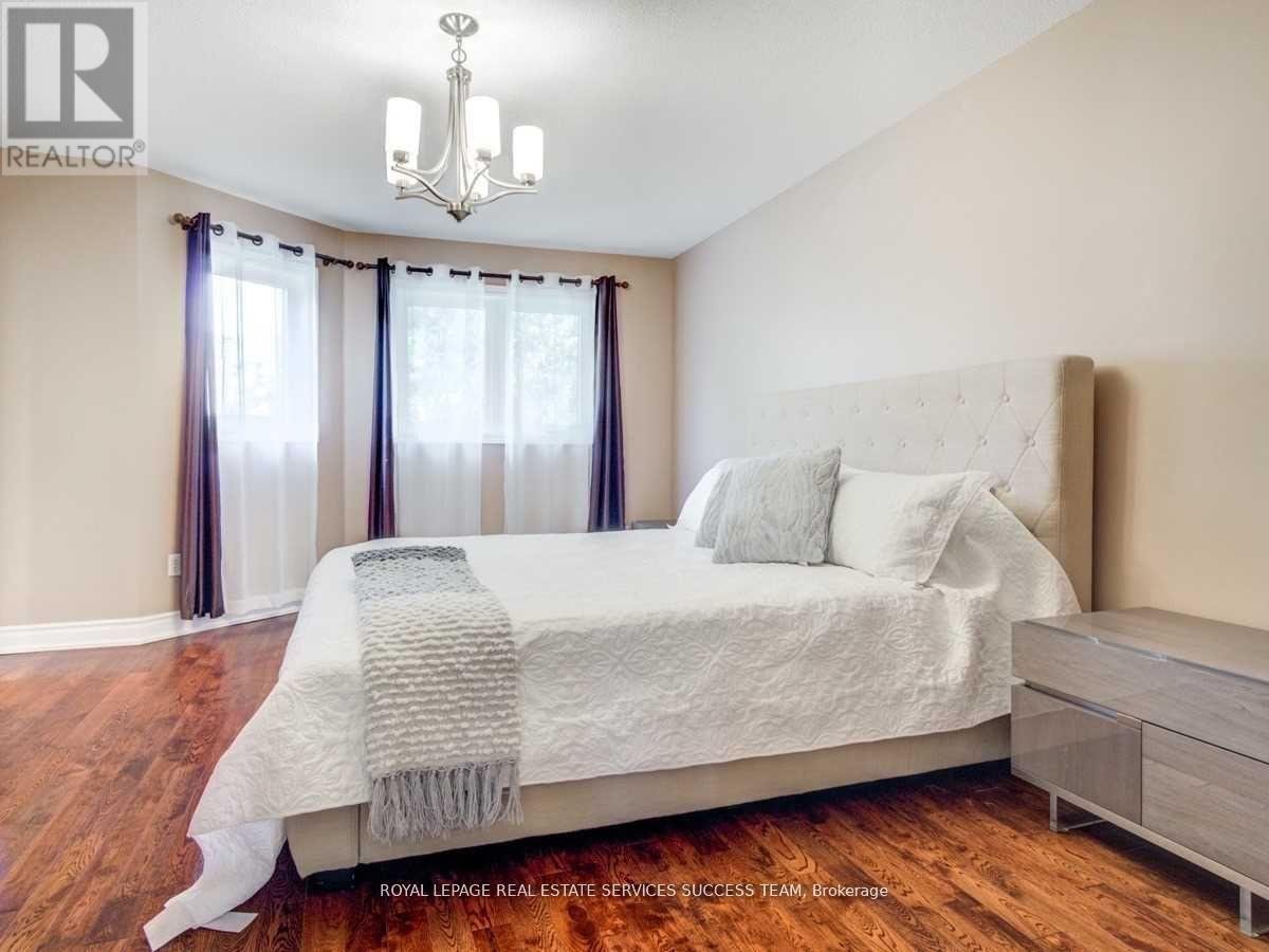 1164 TREETOP TERRACE - Photo 23