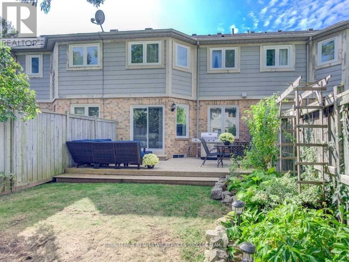 1164 TREETOP TERRACE - Photo 28