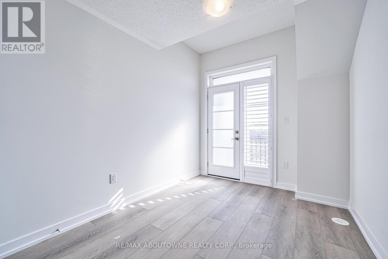 1341 SHEVCHENKO BOULEVARD - Photo 31