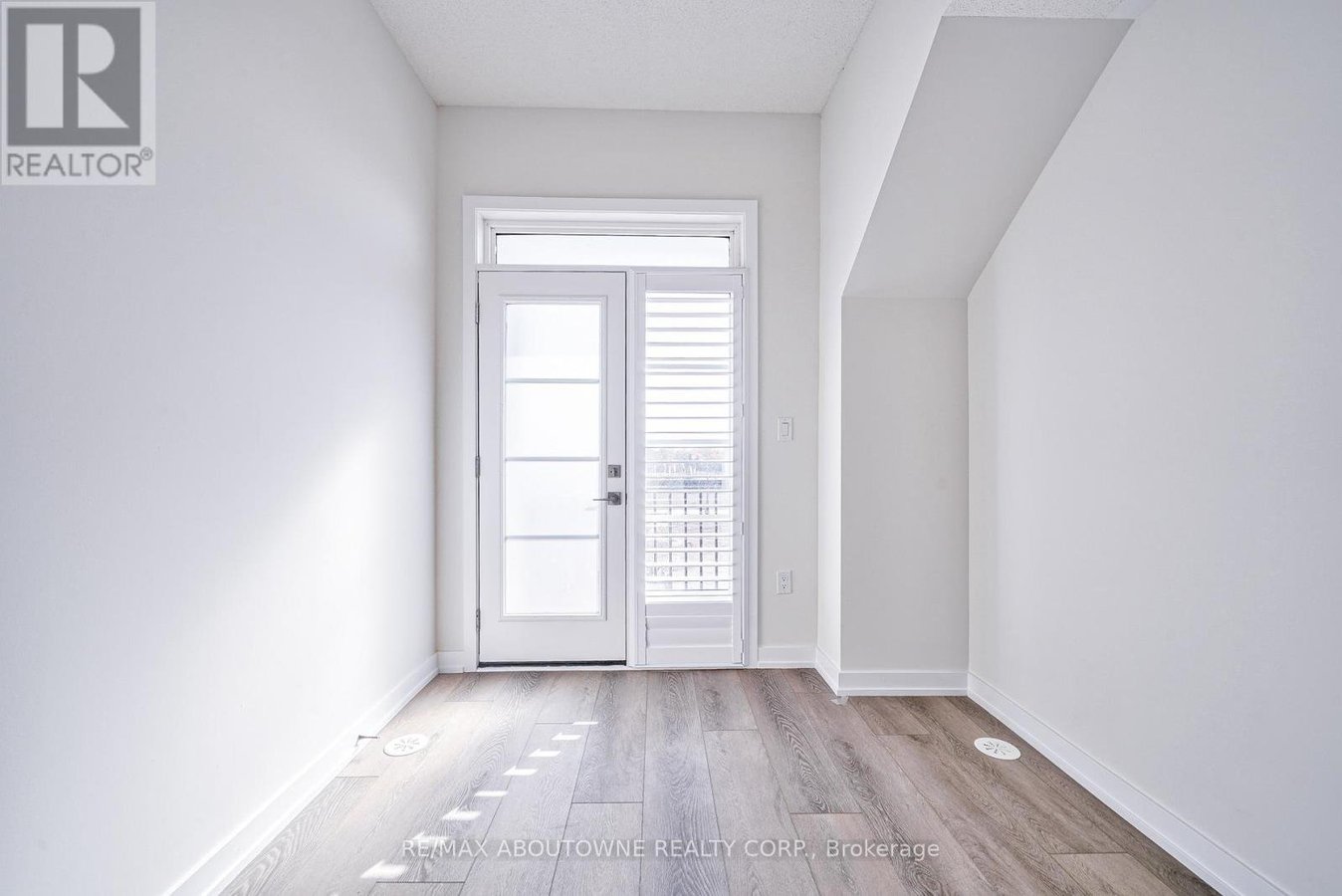 1341 SHEVCHENKO BOULEVARD - Photo 32