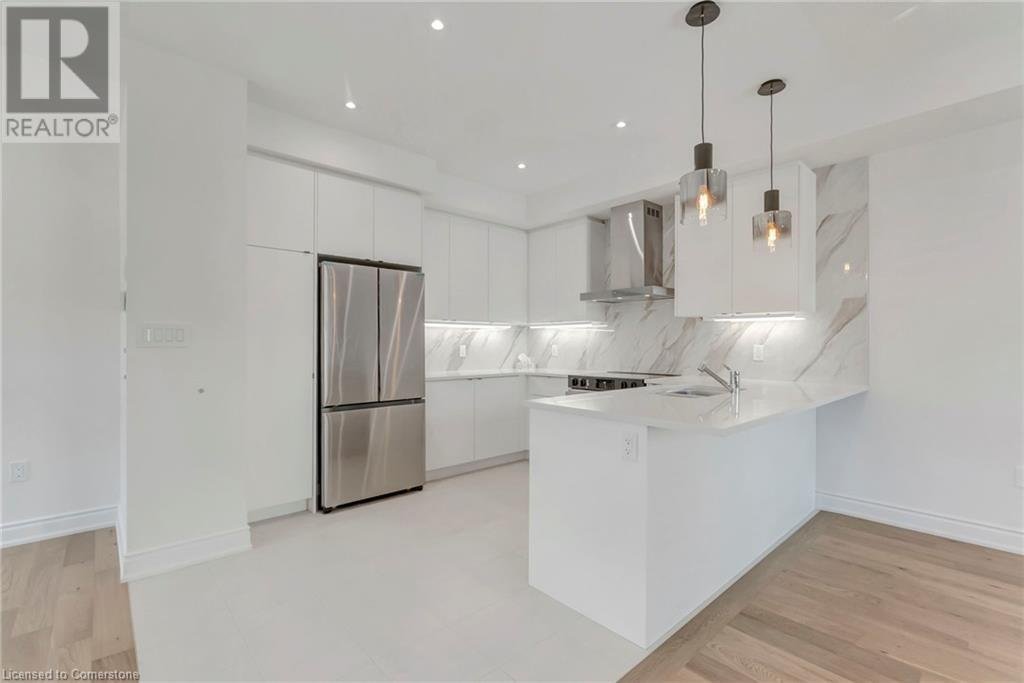 3066 WELSMAN Gardens - Photo 9