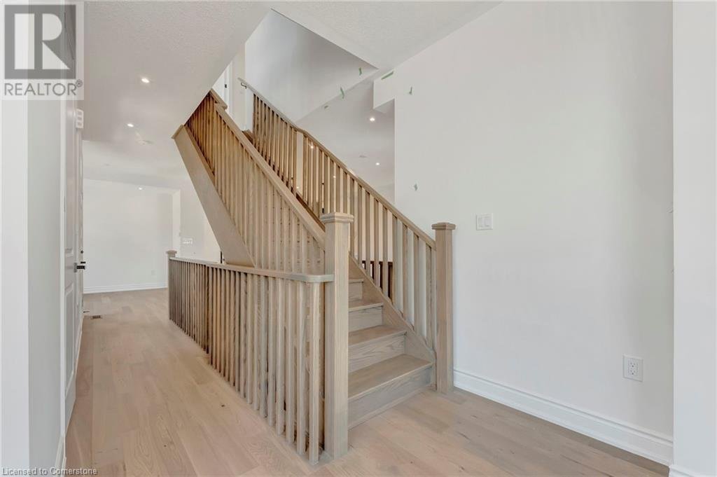 3066 WELSMAN Gardens - Photo 20