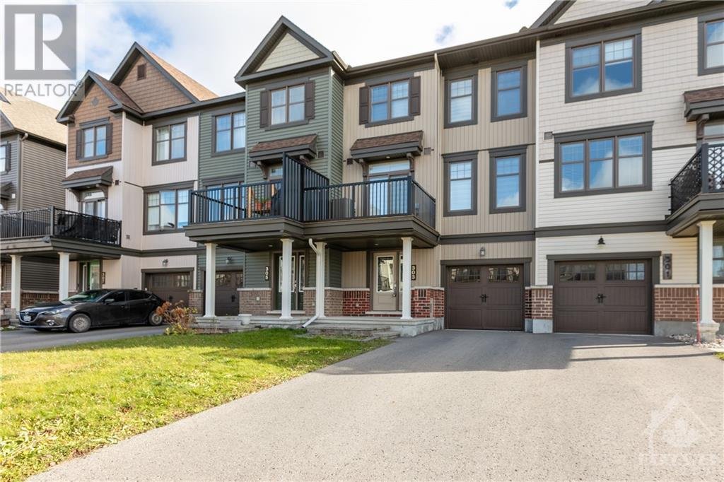 303 CITRINE STREET - Photo 2