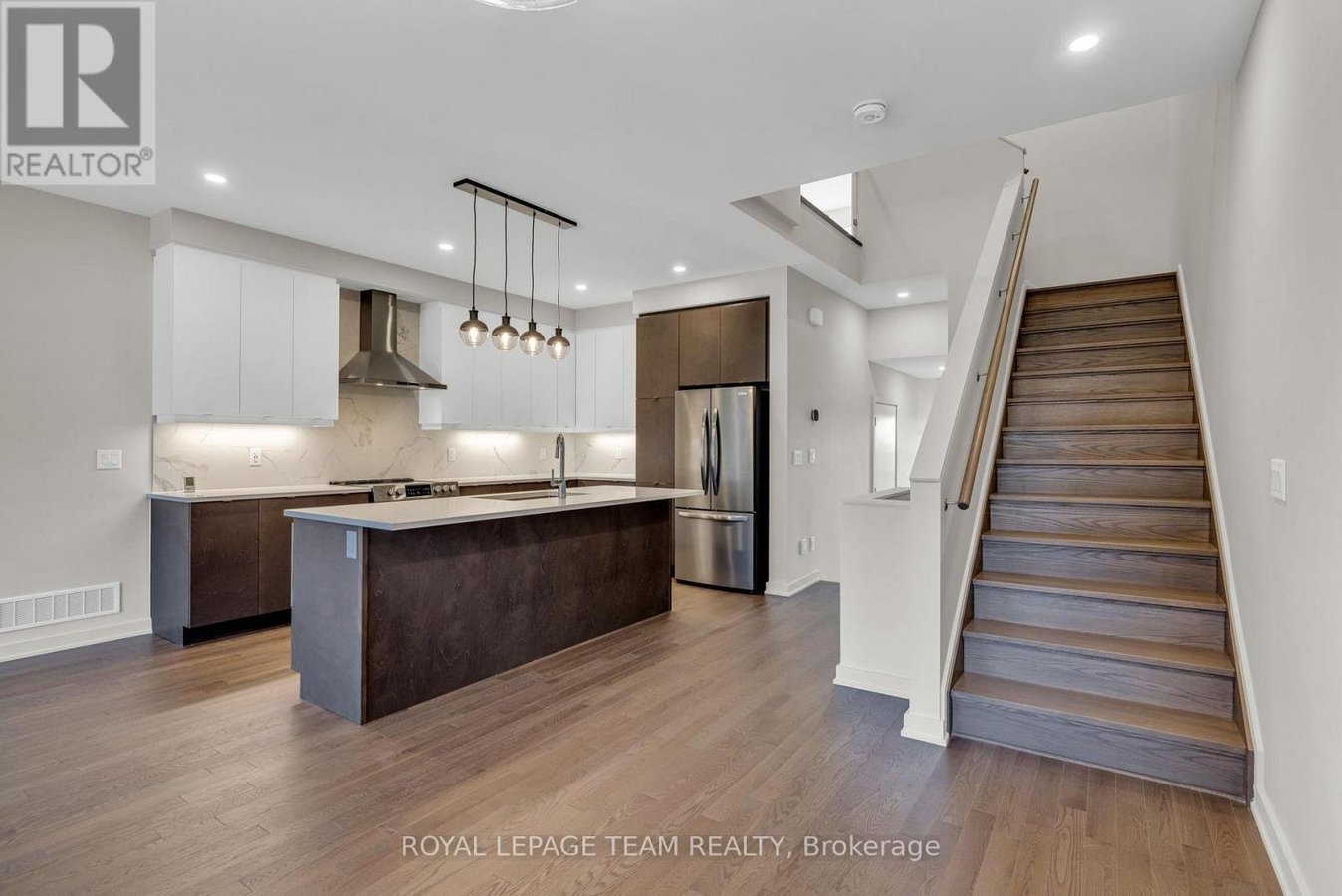 158 UNISON STREET - Photo 8