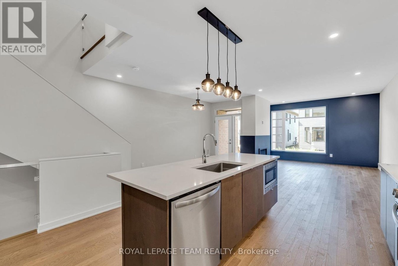 158 UNISON STREET - Photo 9