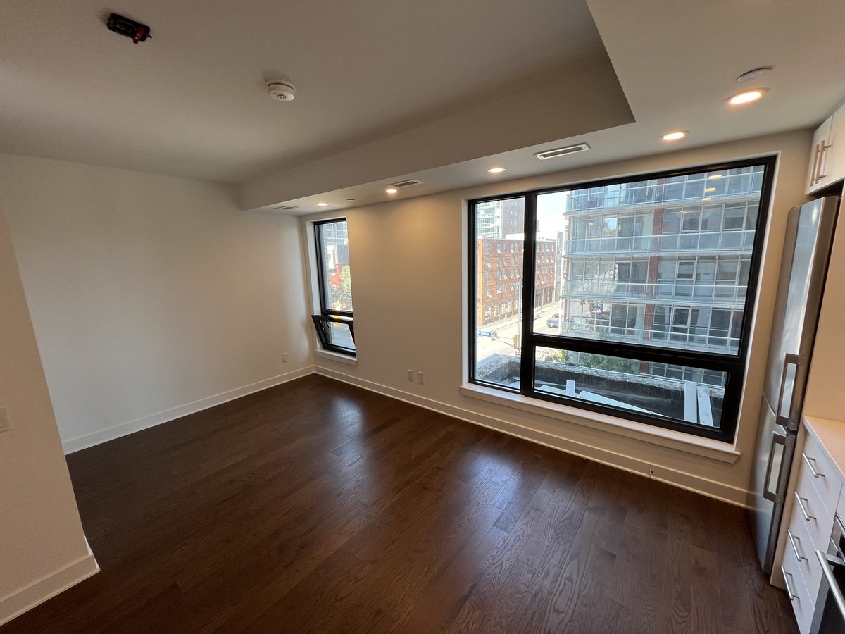 180 George Street - Photo 1
