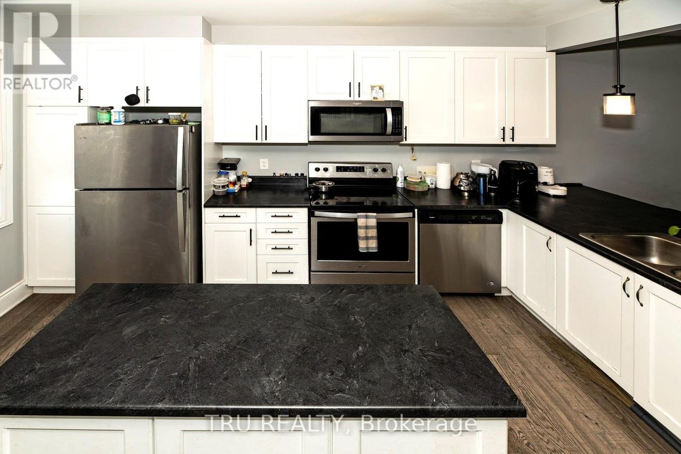 34 CASPIAN ROW - Photo 15