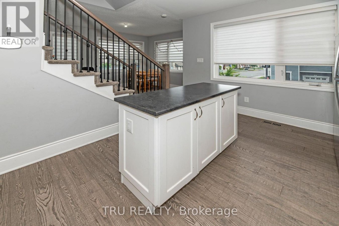 34 CASPIAN ROW - Photo 17