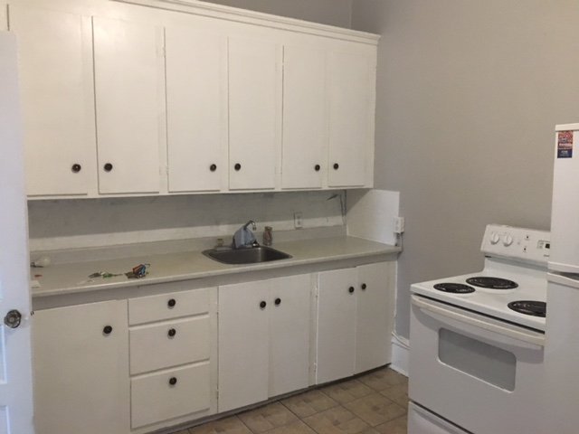 417 Elgin Street - Photo 2
