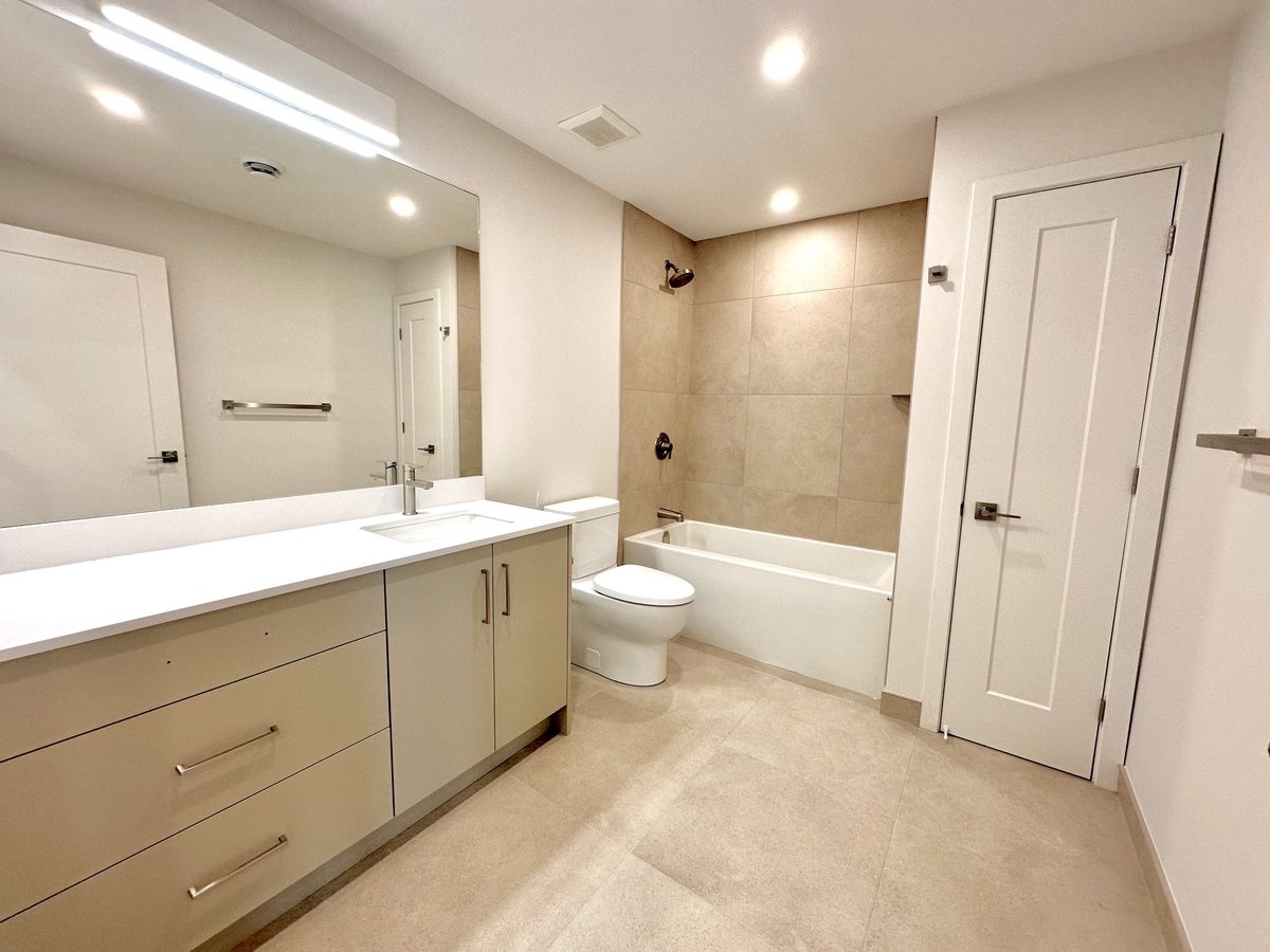 254 Garneau Street - Photo 4