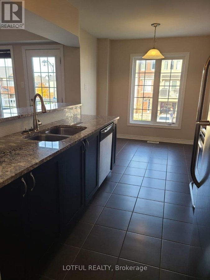 609 FOXLIGHT CIRCLE - Photo 7