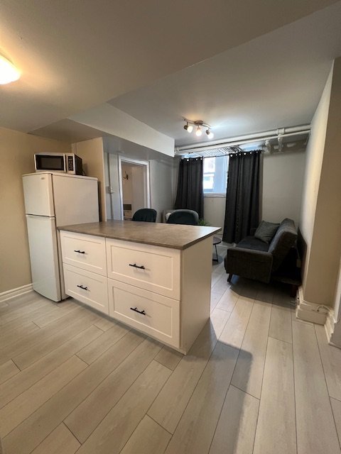 36 Third Avenue - Photo 16