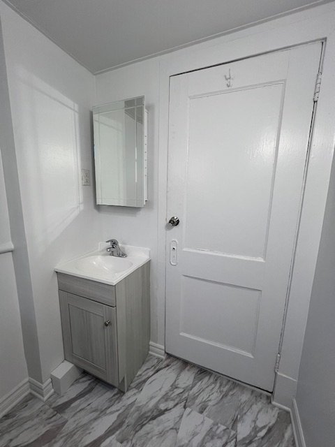 36 Third Avenue - Photo 25