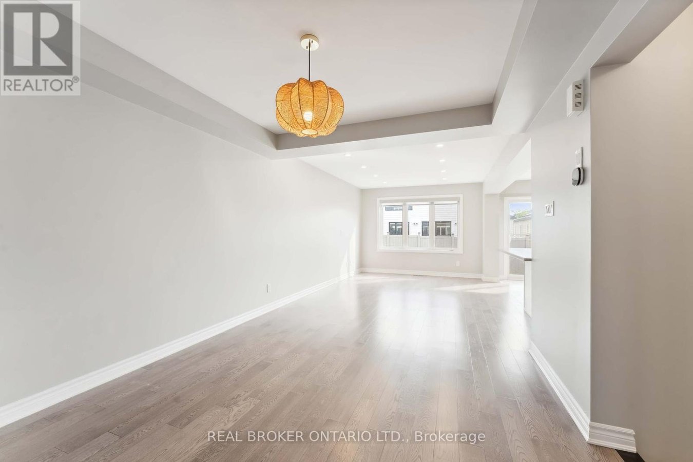 391 ROUNCEY ROAD - Photo 5