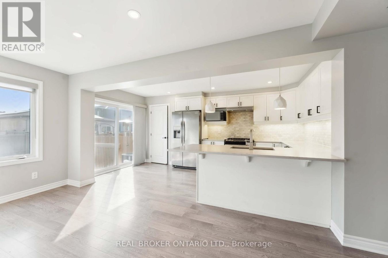 391 ROUNCEY ROAD - Photo 7