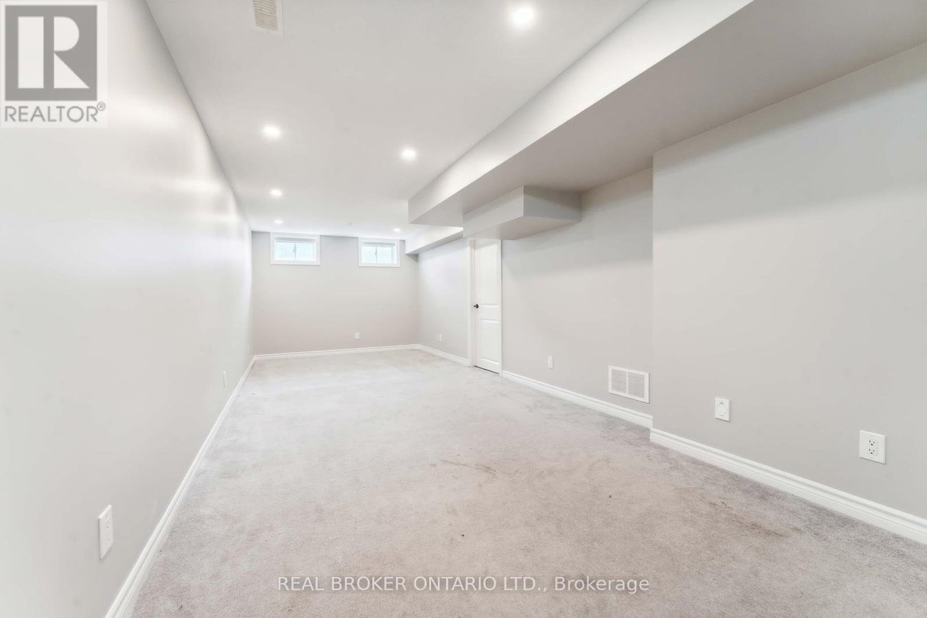 391 ROUNCEY ROAD - Photo 31