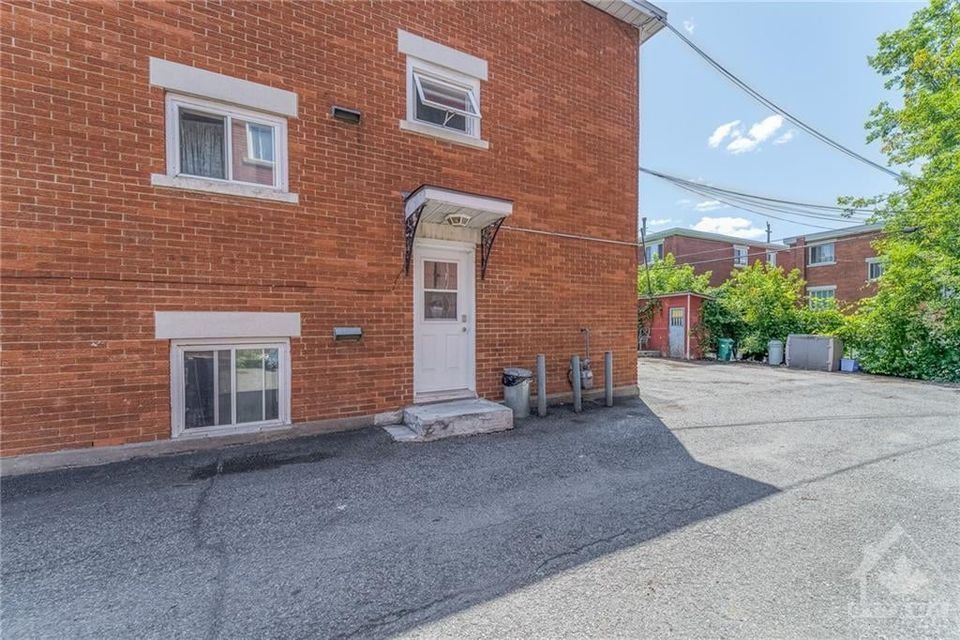 128 Lavergne Street - Photo 4