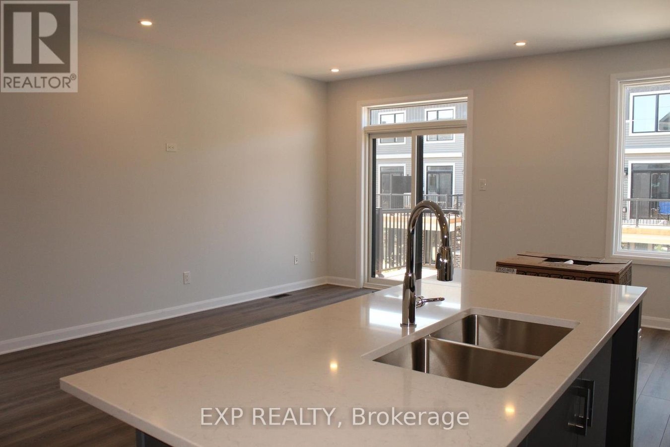 510 WOODLILY PRIVATE - Photo 7